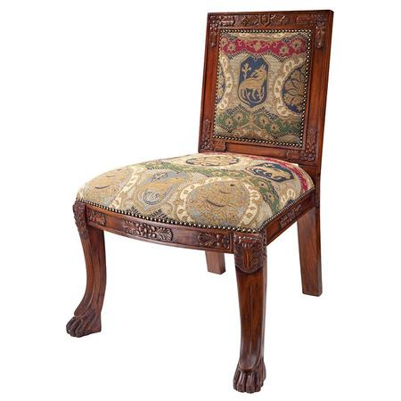 DESIGN TOSCANO Beardsley Heraldic Lion Side Chair AF51534